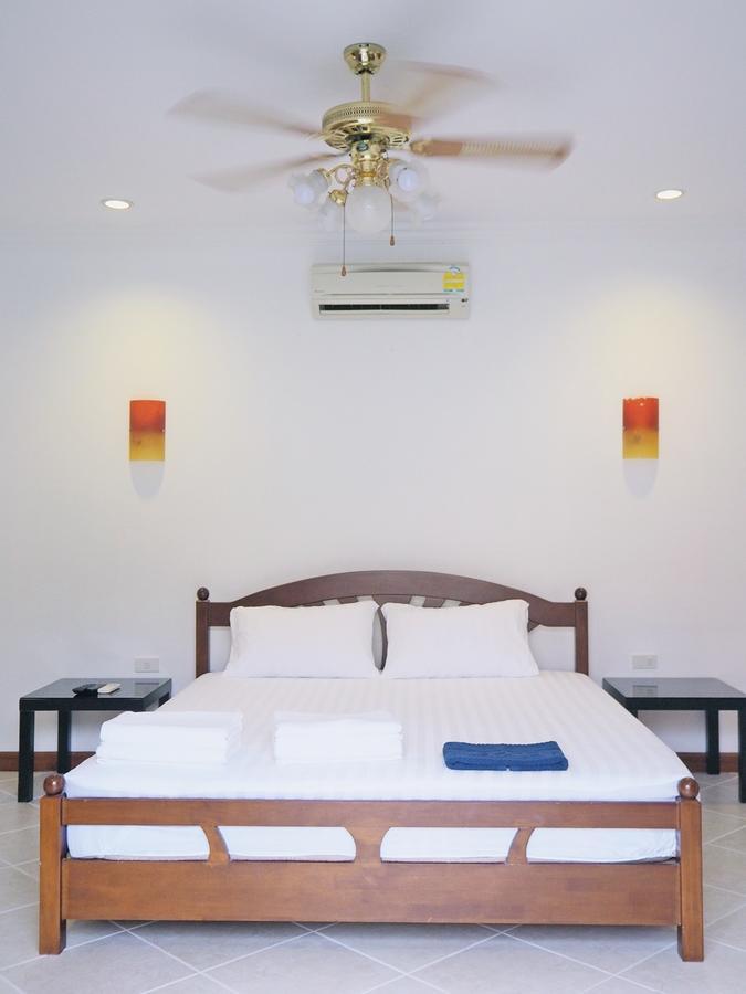 The Beach Pool Villa Pattaya Exterior foto